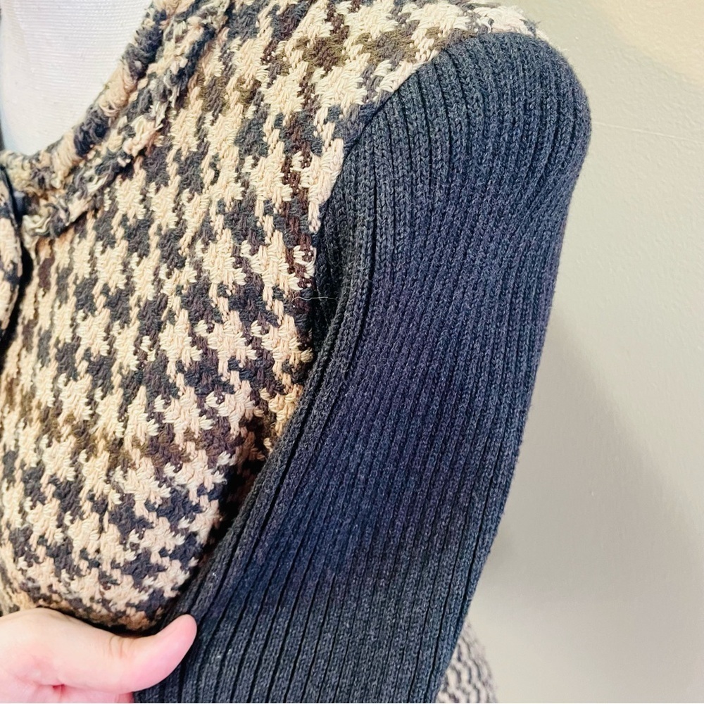 Cabi Beige and Gray Herringbone Coat Size 6 - Picture 4 of 11